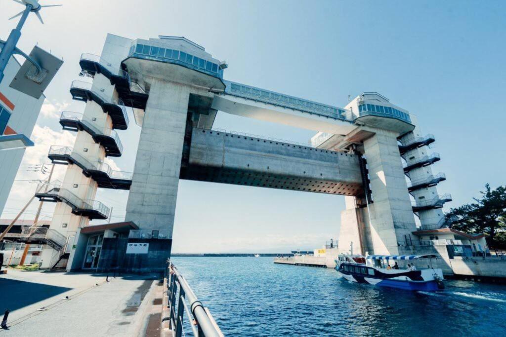御浜岬の至福を一身に味わう 一軒家貸切宿で贅沢なバーベキューを楽しみながら夕陽に染まる戸田湾の美しさを満喫 Нумадзу Екстериор снимка